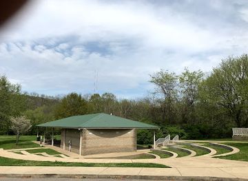 tennessee/brentwood/landmark/deerwood-arboretum-nature-center