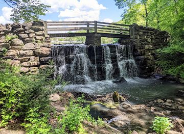 new-york/yonkers/landmark/tibbetts-brook-park