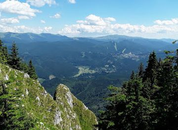 romania/poiana-brasov/landmark/capra-neagra-cable-car