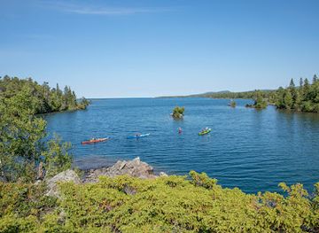 michigan/copper-harbor/landmark/keweenaw-adventure-company