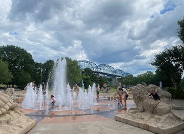 tennessee/chattanooga/northshore/landmark/coolidge-park