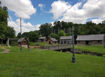 kentucky/northern-kentucky/landmark/old-bardstown-village-civil