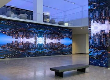 texas/dallas/landmark/at-t-lobby