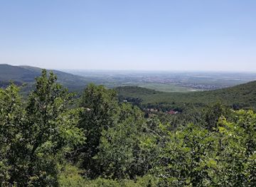 hungary/matra-mountains/landmark/muzsla-kilato
