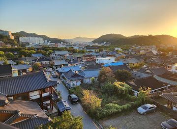 south-korea/jeonju/landmark/jaman-mural-village