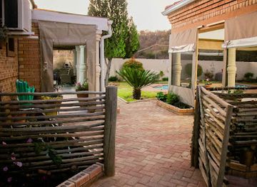 botswana/lobatse/landmark/pitikwe-hill-guesthouse