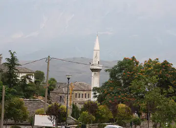 Zekate House