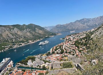 montenegro/kotor-bay/landmark/top-of-the-old-kotor-fort-trail