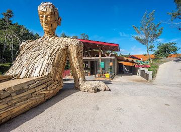 costa-rica/monteverde/landmark/selina-monteverde