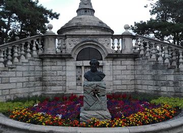 hungary/jaszsag/landmark/szechenyi-monument