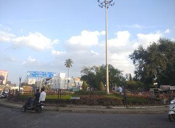 india/nashik/college-road/landmark/sarda-circle