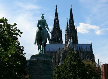 germany/westphalia/landmark/equestrian-statue-of-kaiser-wilhelm-ii