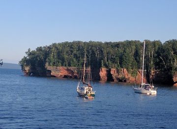 wisconsin/apostle-islands-national-lakeshore/landmark/sand-island