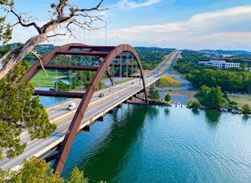 texas/austin/landmark/pennybacker-bridge