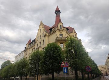 latvia/riga/landmark/riga-art-nouveau-center-museum