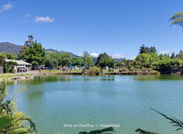 new-zealand/rotorua/landmark/kuirau-park-mud-pools