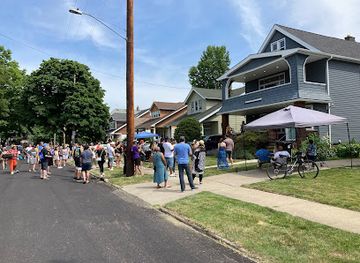 ohio/cleveland/landmark/woodland-larchmere-commercial-historic-district