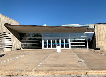 canada/ottawa-valley/landmark/indigo-indigo-ottawa-canadian-war-museum