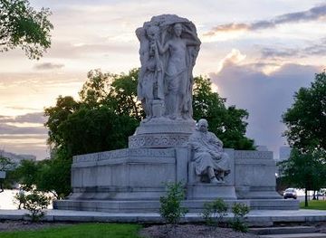 maryland/bethesda/landmark/john-ericsson-memorial