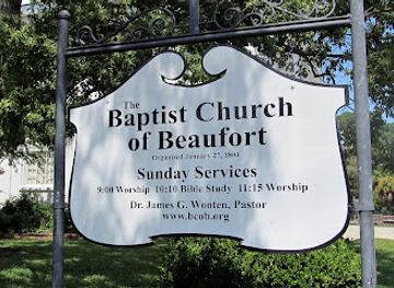 south-carolina/beaufort/landmark/baptist-church-of-beaufort-and-historical-markers