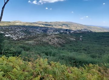 portugal/serra-da-estrela/landmark/mondeguinho-nascente-do-rio-mondego