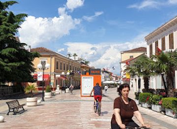 albania/shkodra-highlands/landmark/kole-idromeno-street