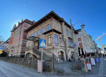 Tomtehuset