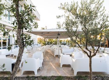 france/centre-val-de-loire/landmark/westotel-tours-val-de-loire