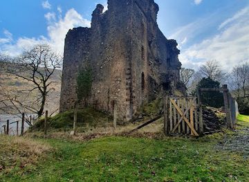 united-kingdom/scottish-highlands/attraction/invergarry-castle-2
