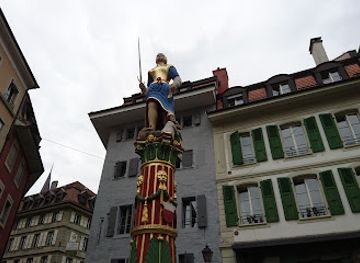 switzerland/lausanne/landmark/fontaine-de-la-justice