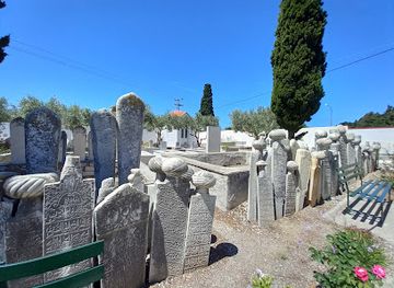 greece/kos/kos-town/landmark/turkish-cemetery