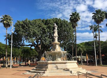 new-caledonia/yate/landmark/place-des-cocotiers