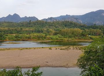 laos/xieng-khouang-plateau/landmark/mandalao-restaurant-and-elephant-rescue-park