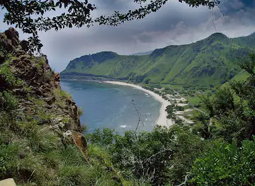 Dolok Oan (Cristo Rei Back Beach)