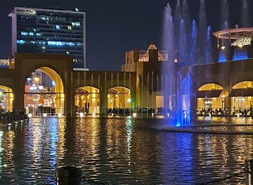 kuwait/al-kout-mall/landmark/souk-al-kout-fountain