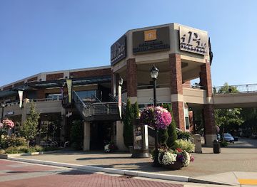 washington/redmond/landmark/ipic-theaters