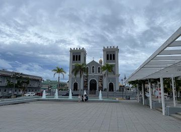 puerto-rico/isabela/landmark/plaza-isabela
