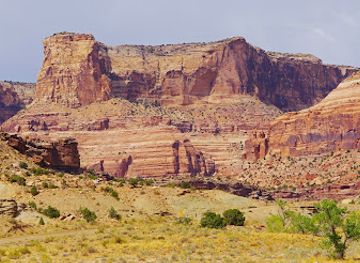 utah/san-rafael-swell/landmark/san-rafael-river-swinging-bridge