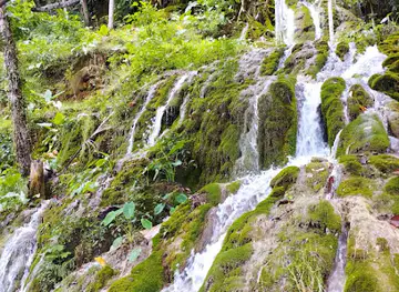 Lou-Huno Waterfall