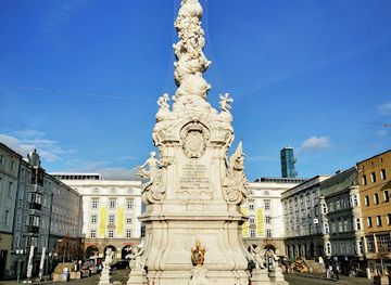 austria/linz/innenstadt/landmark/linz-s-main-square