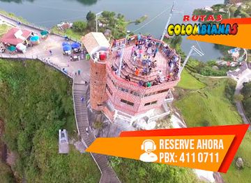 colombia/andean-region/landmark/planes-turisticos-hacienda-napoles