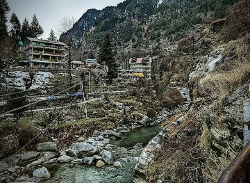 india/manali/landmark/mall-road-market-manali