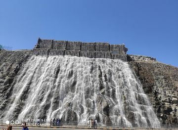 united-arab-emirates/arabian-gulf-coast/landmark/khorfakkan-waterfalls