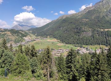 italy/la-thuile/landmark/la-maison-blanche-restaurant-de-montagne