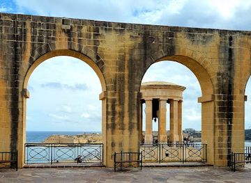 malta/paola/landmark/lower-barrakka