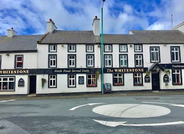 isle-of-man/ballasalla/landmark/the-whitestone-inn