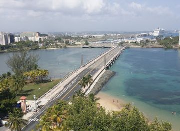 puerto-rico/san-juan/landmark/puente-dos-hermanos