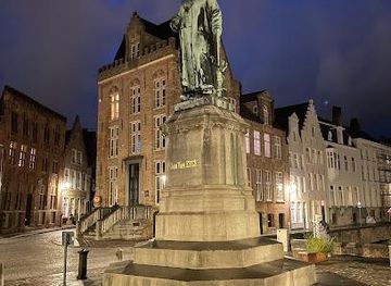 belgium/bruges/landmark/statue-jan-van-eyck