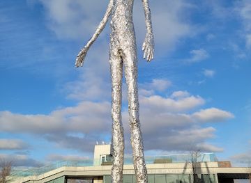 iowa/council-bluffs/landmark/tom-hanafan-river-s-edge-park