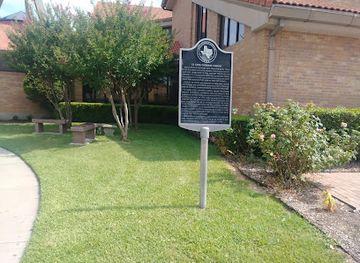 texas/irving/landmark/st-lukes-catholic-church-texas-state-historical-marker